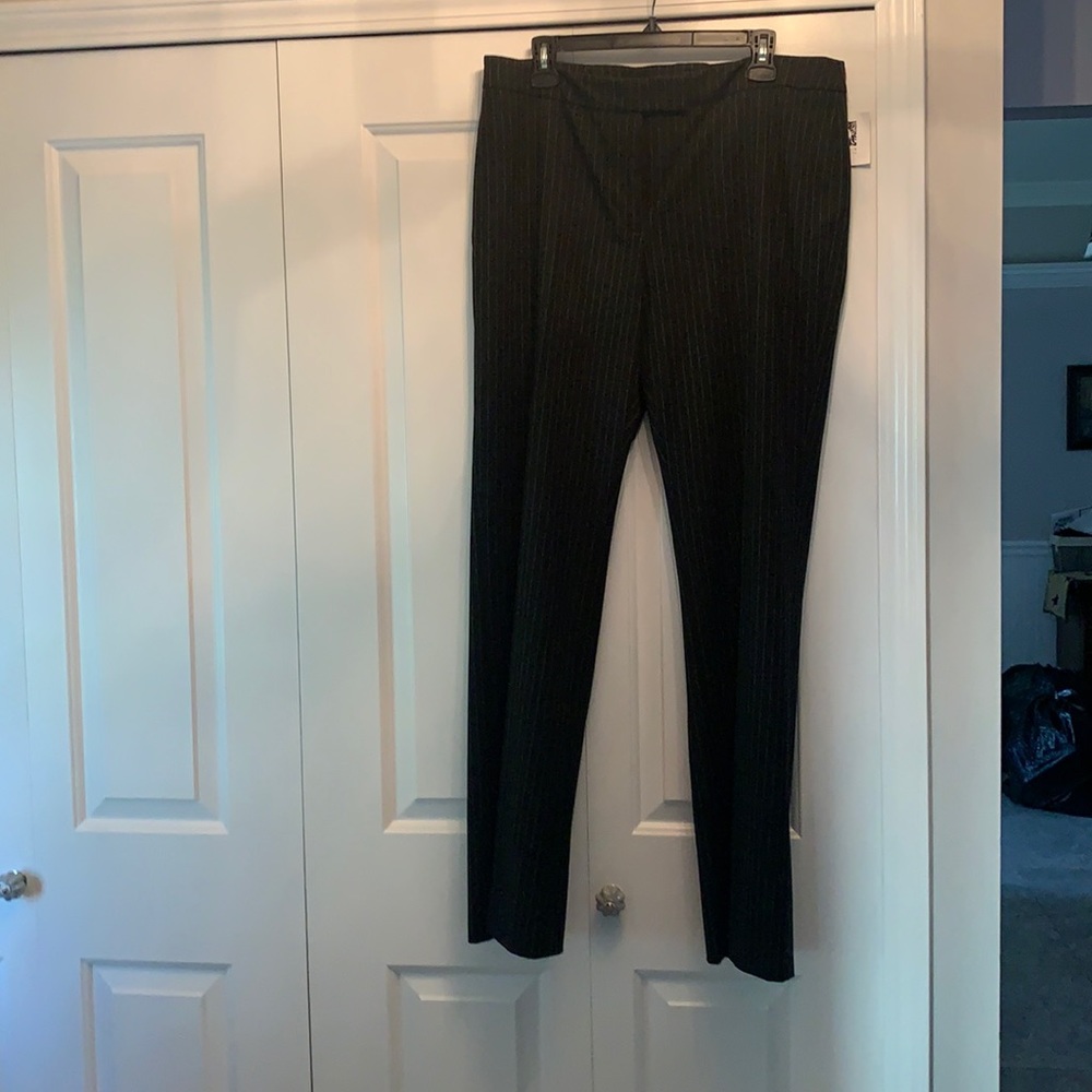 Anne Klein back pants with white pin stripes. Tags on. Never worn
